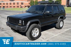 1999 Jeep Cherokee Sport/Classic - Picture 1 of 12
