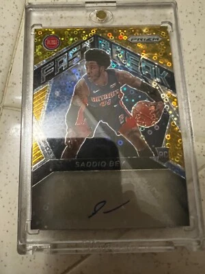 2020 Fast Break Gold/10 Saddiq Bey Number 7/10 - Image 1 of 2