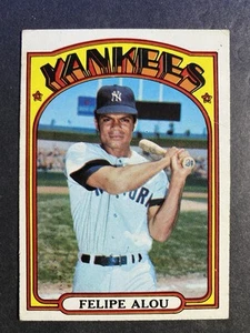 1972 Topps Baseball Felipe Alou New York Yankees Card #263 - Picture 1 of 2