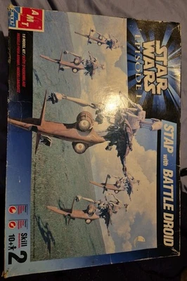AMT ERTL Star Wars Episode 1 Stap and Battle Droid Model Kit No Instructions - Image 1 of 4