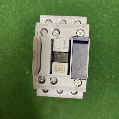 Weg CWB12-Contactor 12A 24v DC - Caja abierta - NUEVO Ver fotos para más detalles Foto 1 de 4