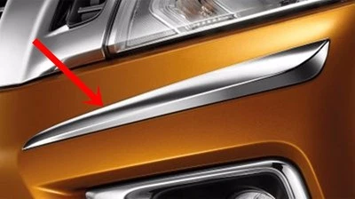 NISSAN NAVARA/NP300 2015 GENUINE CHROME FRONT BUMPER TRIM SET OF2 Foto 1 de 4