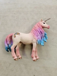 Schleich Bayala Figure - Marshmallow Unicorn Mare Toy Figurine - Picture 1 of 8