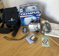 Olympus Camedia C-40 Zoom 4.0Mp Digital Camera 2 x Memory Cards - Case