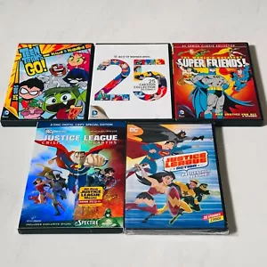 DC Super Friends - DVD Lot of 5 - Batman - Superman Teen Titans Justice League - Picture 1 of 4