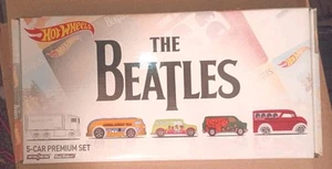 Hot Wheels Real Riders The Beatles 5 Car Boxed Set Sealed Toys R Us Hiway Hauler - Picture 1 of 3