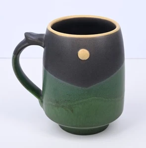 Ephraim Keramik Studio Kunst Becher grün schwarz Mond Landschaft 4,75" signiert - Bild 1 von 7
