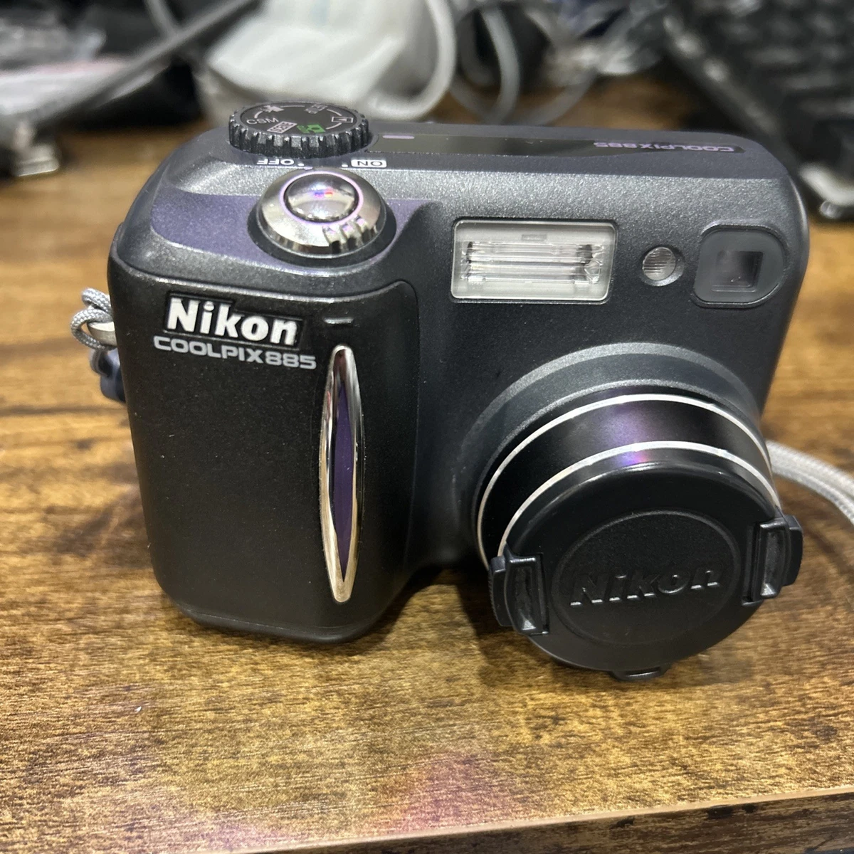 ■完動品 Nikon COOLPIX 885　動作確認済み Nikon COOLPIX 885 Digital Cameras for Sale - Shop New & Used