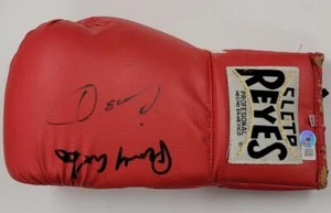 READ Oscar De La Hoya & Pernell Whitaker signed Boxing Glove autograph ~ BAS - Picture 1 of 5