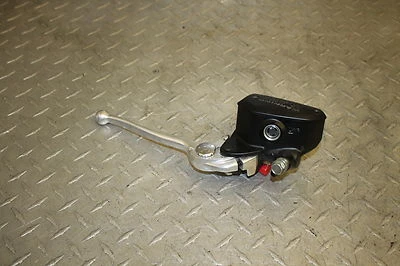 Kawasaki Ninja 650 Ex650F 2015 cilindro maestro de freno ABS Foto 1 de 4