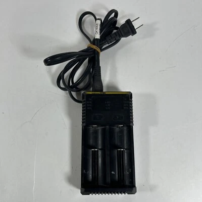 NITECORE I2 2016 Intellicharger Akku Ladegerät NUR WAS AUF DEM BILD ZU SEHEN IST - Bild 1 von 4