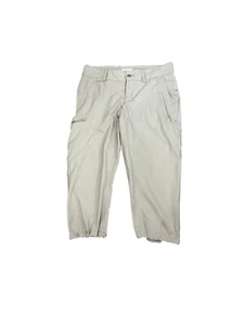 Magellan Outdoors Womens Capri Pants Size Small Khaki Hiking Pockets - Picture 1 of 9