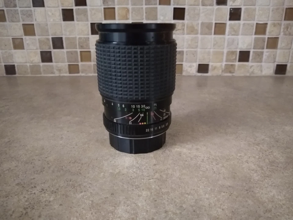 VINTAGE QUANTARAY MC LENS AUTO ZOOM F1:3.5-5.5 FOTOMAT SERIES 35  J4-1 - Image 1 of 4