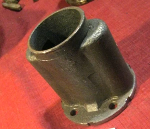 Cuerpo de junta universal NOS Mopar 1935-1956, todos 6 cilindros, 668504 - Imagen 1 de 3