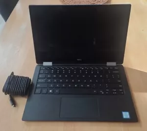 Dell XPS 13 9365 i7 7th Touchscreen 13.3" Silver Laptop 16 GB RAM 256 GB SSD - Picture 1 of 8