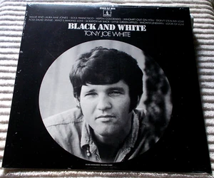TONY JOE WHITE - BLACK AND WHITE 69 DEBUT POLK SALAD ANNIE SWAMP ROCK SEALED LP - Imagen 1 de 1