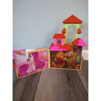 Disney Encanto Petite Mirabel Modrigal Story Telling Adventure (solo casa) 13" Foto 1 de 3