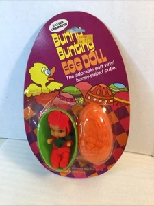 RARE VINTAGE 1970'S Easter Unlimited BUNNY BUNTING EGG DOLL 3 Inch Kiddle CUTE ! - Picture 1 of 4