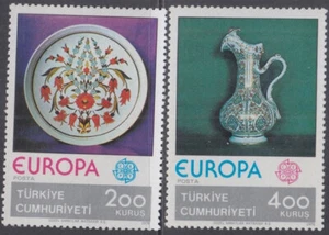 TURQUÍA SC # 2025-6 CPL MNH JUEGO DE 2 - EUROPA 1976, PLACA DE CERÁMICA Y JARRA - Imagen 1 de 1