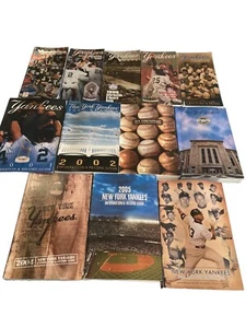 New York Yankees Media Guides Includes 2009 Lot of 12 - Picture 1 of 17