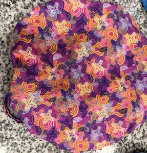 SCRUB CAP HAT NEW WITH DRAW STRINGS  SWIRLES - Picture 1 of 1