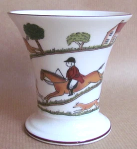 CROWN STAFFORDSHIRE /COALPORT HUNTING SCENE 3⅜" POSY VASE (12078) - Picture 1 of 3