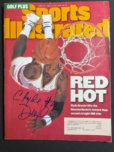 CLYDE DREXLER SIGNED AUTOGRAPHED Sports Illustrated 6-19 1995 Houston Rockets - Picture 1 of 4
