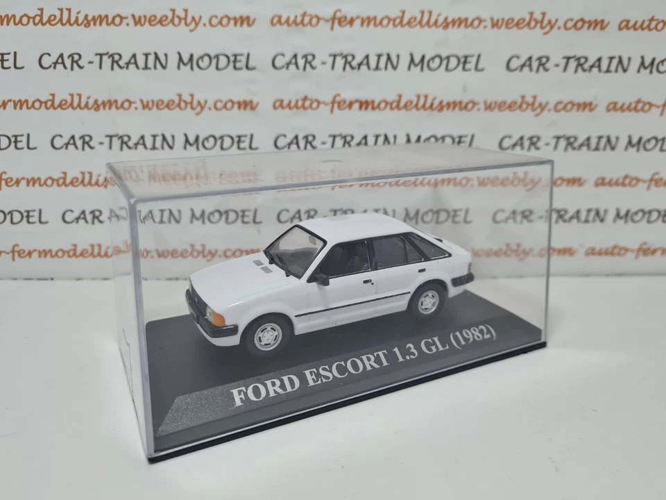 Ford Escort 1.3 GL 1982 + teca rigida - DIE-CAST Altaya 1:43 - Immagine 1 di 1
