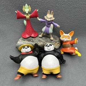 Lote de 5 figuras de juguete de 4 comidas Burger King Kung Fu Panda *SIN CAPA* - Imagen 1 de 9