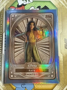Raya 2025 NYCC Exclusive Topps Disney Mint Refractor - Bild 1 von 2