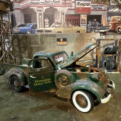 1937 Studebaker Pickup - Barn Find Cars - 1:24 DIECAST - Weathered - Image 1 of 4