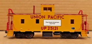 Centralia Car Shops CCS1065-04 Union Pacific CA-4 Caboose #25121 w/Box HO Scale - Picture 1 of 3