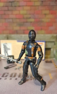 GI JOE ~ 2003 ЗМЕИНЫЕ ГЛАЗА v15 ~ высокого класса ~ 100% комп и карта ~ SIM 1982 Toyfare - Изображение 1 из 4