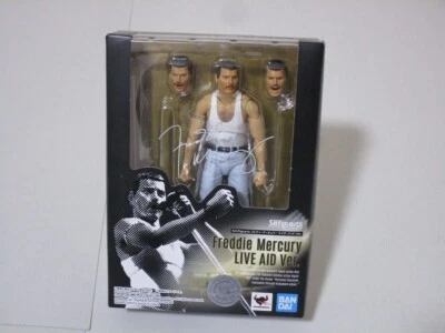 Figura de acción Bandai Queen Freddie Mercury Live Aid Ver. S.H. Figuarts Music Nuevo Foto 1 de 4