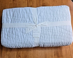 POTTERY BARN BELGIAN FLAX LINEN HANDCRAFTED QUILT KING/CAL KING ~ BLUE FROST - Picture 1 of 7