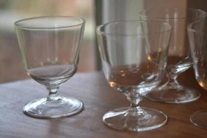 8 Striking Vintage Finest Swedish Crystal Cocktail Juice Liquor Stemmed Glass 4" - Picture 1 of 4