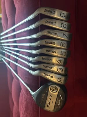 Spalding Executive EZ Golf Set. RH - Image 1 of 4