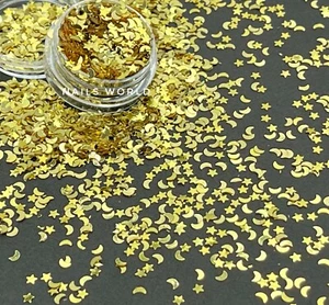 X24. Gold STAR HALF MOON Nail Art Glitter 3D Sequins Shining Manicure PedicureUK - Picture 1 of 3