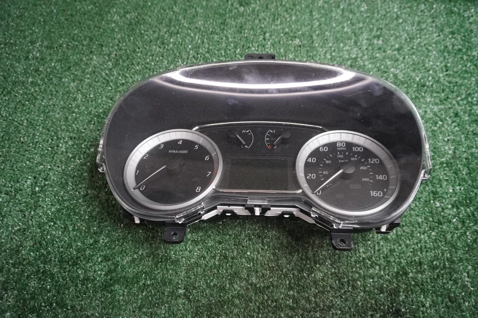 Nissan Sentra 2014 2015 velocímetro calibre grupo fabricante de equipos originales 110 k millas 248109 AM0D Foto 1 de 4