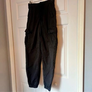 American Eagle Cargo Jogginghose Kordelzug Damen schwarz Größe 2 - Bild 1 von 8