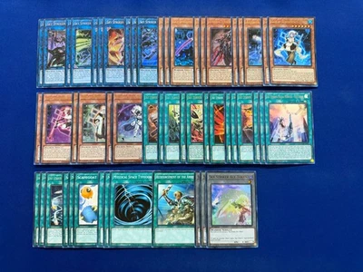 Yu-Gi-Oh! -  Complete Sky Striker Ace Link Deck - Image 1 of 4