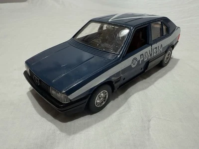 Burago 1:24 Alfa 33 Polizia No Politoys Mebetoys  - Immagine 1 di 4