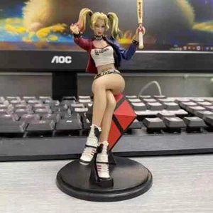 DC Comics Clown Mädchen Harley Quinn Figuren Spielzeug sitzend Landschaft Statuen Modell - Bild 1 von 18