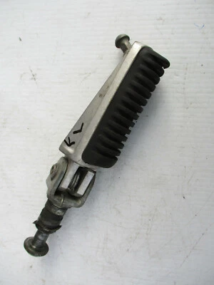 separando 2001 Yamaha FZ1 estriba delantera izquierda Foto 1 de 2