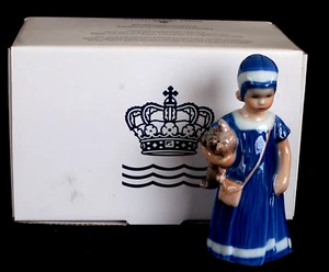 ROYAL COPENHAGEN STATUINA FIGURINA IN PORCELLANA ELSA CON ORSETTO MINI H.13cm - Imagen 1 de 3