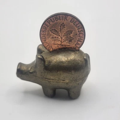 Hucha alemana de latón vintage miniatura banco Bundesrepublik Deutschland P Foto 1 de 4