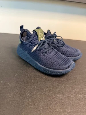 Tênis infantil Adidas Pharrell Williams Hu tamanho 6.5 (6-1/2K) azul marinho - Imagem 1 de 4