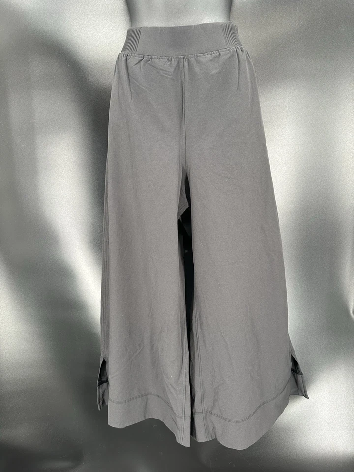 Lululemon Pants Women's XL Black Scuba Wide Leg Gym Yoga Cotton - Image 1 of 4