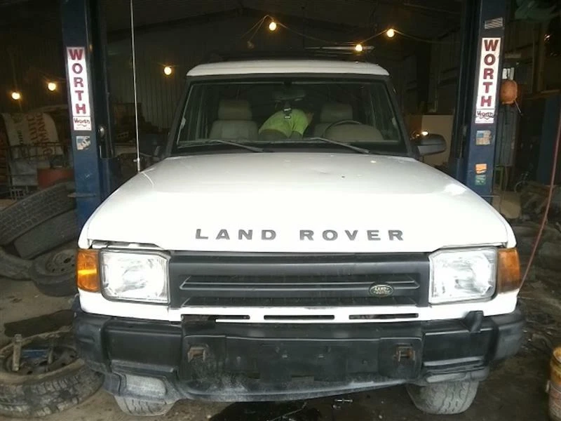 Chasis ECM Discovery techo delantero y central compatible con 95-04 Land Rover 88052 Foto 1 de 4
