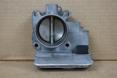 Корпус дроссельной заслонки 2011 2012 2013 Chrysler 200 2,4 4 цилиндра от оригинального производителя 337-02184 - Изображение 1 из 4